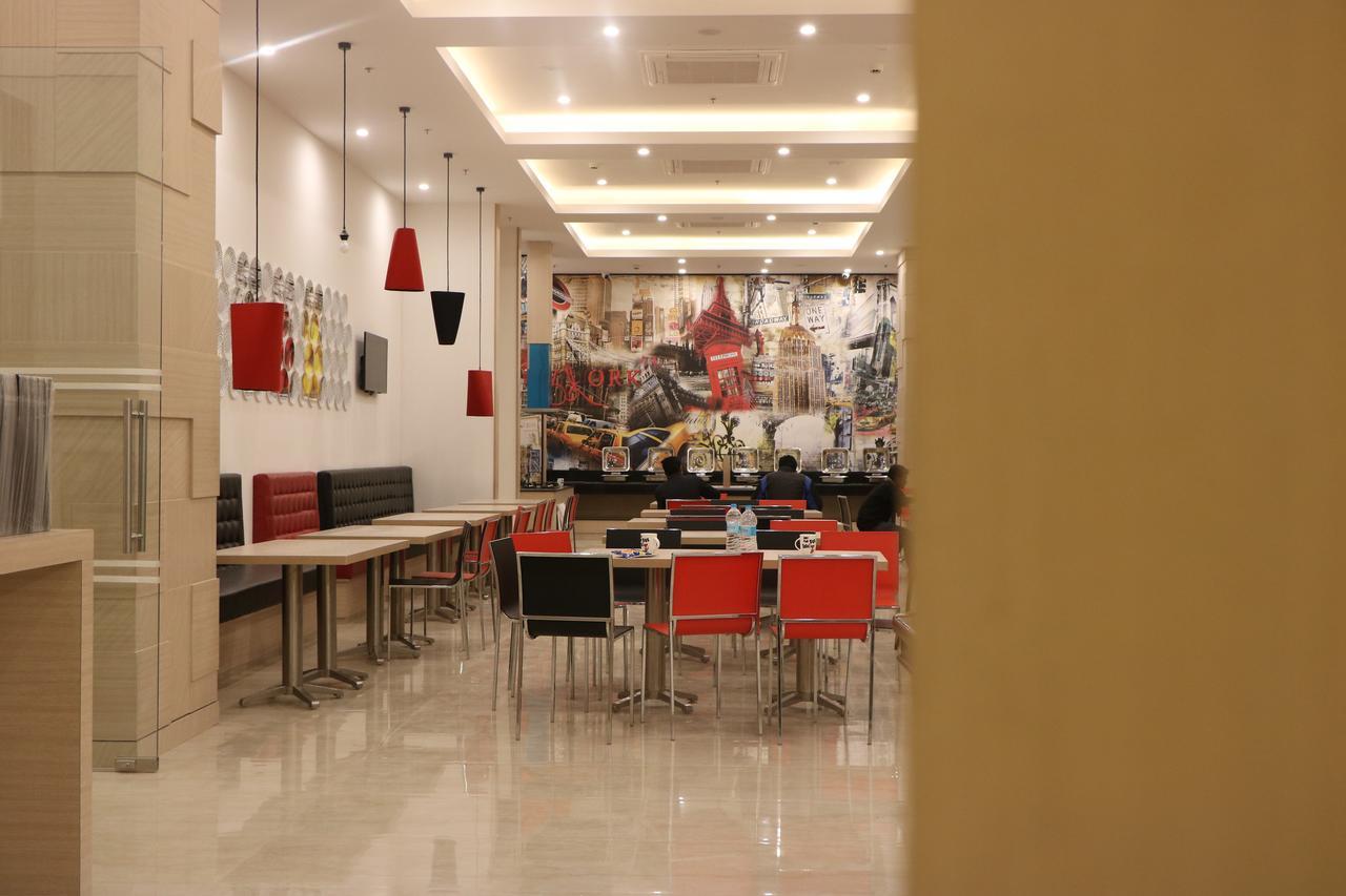 Red Fox By Lemon Tree Hotels, Sector 60, Gurugram Gurgaon Exteriör bild